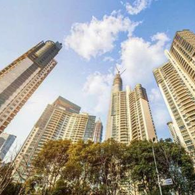 中国房地产开发投资半年突破6万亿 房企复苏迹象再起波折？